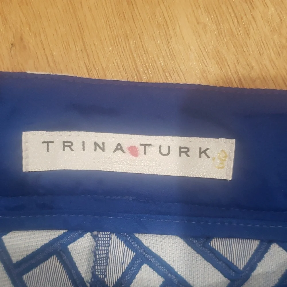 Trina Turk Blue and White Geometric Patterned fringe hem Shorts nwot